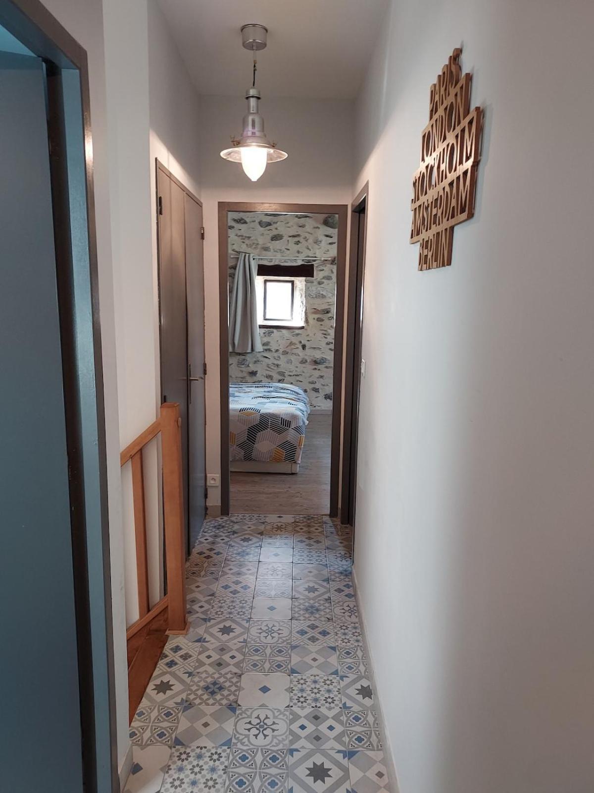 Maison De Village Au Pied Des Pyrenees Marignac  Extérieur photo