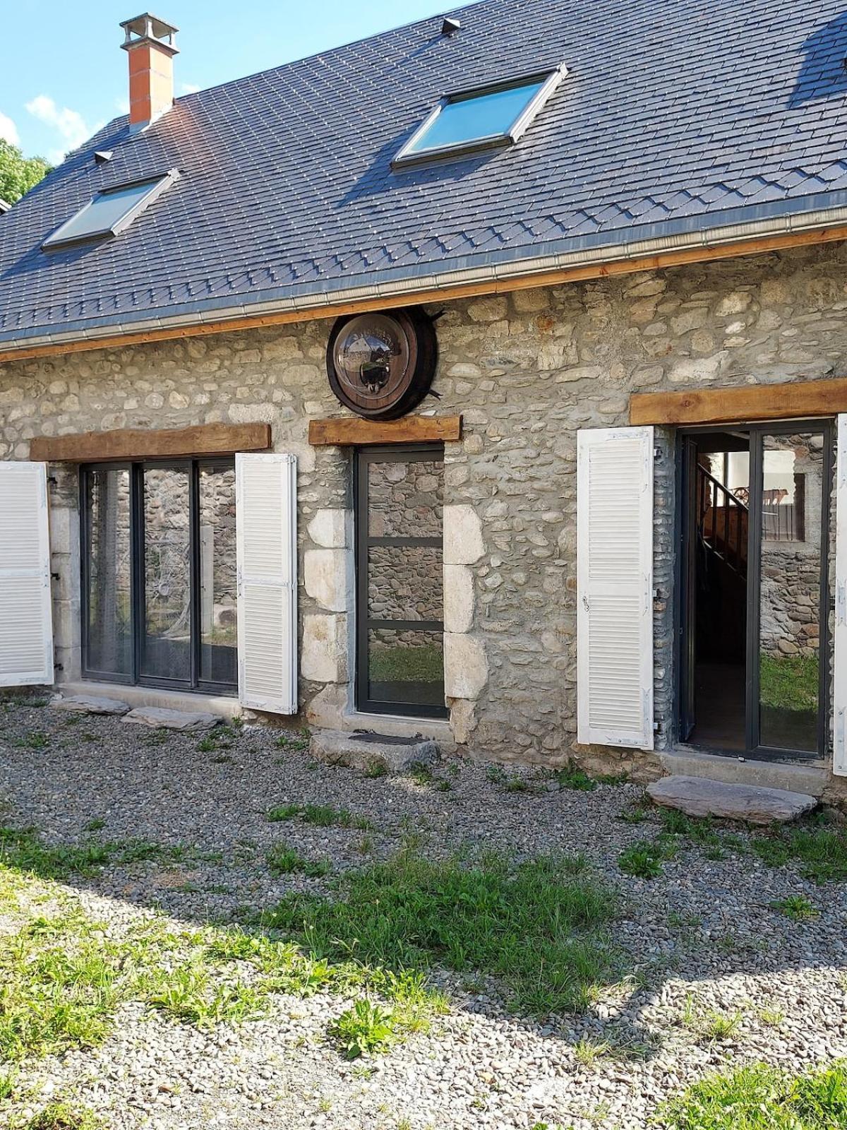 Maison De Village Au Pied Des Pyrenees Marignac  Extérieur photo